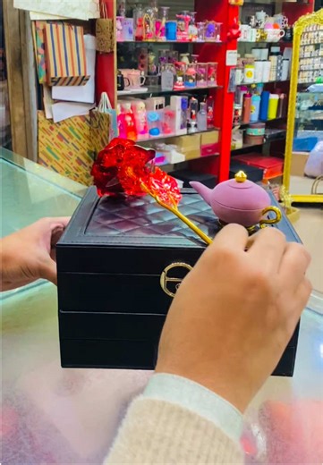 Special gift For Ladies Beautiful 🫴🫀😍 :💛To Place Order link in Bio 👆 : : : #foryoupaget#thegiftgallery88g#giftideasu#unfreezemyacountd#dontunderreviewmyvideoiktokteam viralvideo birthday giftshop giftforher wifegift Pakistanbestgiftshop thegiftgallery88 happynewyear2026