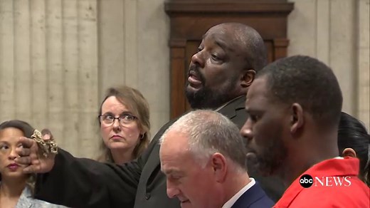 R. Kelly returns to court