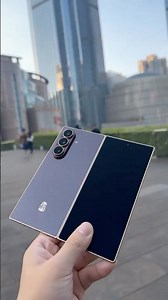 Samsung W26 Fold – First Look & Hands-On! 🔥 Flagship Foldable Review