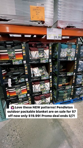🙋🏻‍♀️Love these NEW patterns! @pendletonwm outdoor packable blankets are on sale for $7 off now only $19.99! Promo deal ends 5/7! Makes a great gift! 📍Available nationwide! #costcodeals #pendleton #costco | Costco Deals