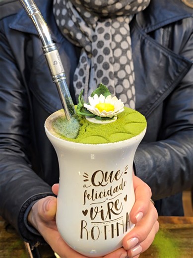 mate fácil e decorado nessa cuia linda ❤️❤️ #culturabrasileira #fervodemate #matequente #chademate