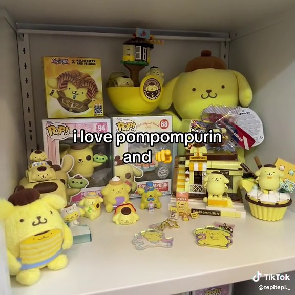 Adorable Pompompurin Sanrio Plushies Collection