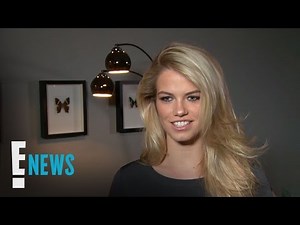 "SI" Cover Model Hailey Clauson's Simple Style | Celebrity Spotlight | E! News