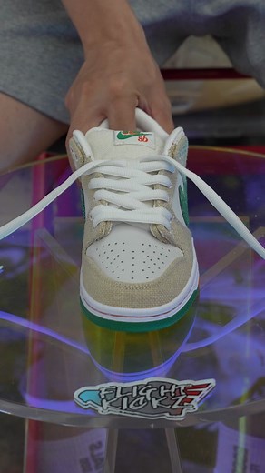 #fyp #sneakers #foryou #lacetutorial #laces #flightkickz #dunk #dunklow #dunksb