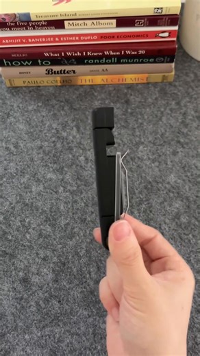 📖 Read anywhere, anytime. This USB rechargeable lamp clips on and lights up just enough to keep pages lit without waking anyone else. 💡🌙 🔍 Find it at https://temu.to/m/emxpwzu72l3 or with this code ffk9798. #Temu #TemuFinds #ReadingTime | Temu Europe