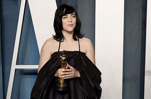 Billie Eilish sets Guinness World Record with "triple crown" of awards at 20