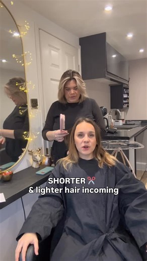 Hannah Kelly | Hair on Instagram: "NOT lifting to white blonde.❌⁣ ⁣ Instead subtle & enhancing the natural hair.⁣ ⁣ Yes to add colour, but also to add texture and movement to the hairstyle.⁣ ⁣ Adding colour can also give the feeling and illusion of thicker hair.⁣ ⁣ So here for the natural low maintenance colours too.⁣ ⁣ ⁣ #hairdresser #haircolour #balayage #hair #hairsalon"
