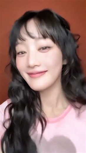 oiii de volta ao canal #shorts#kpop#fypシ #minnie