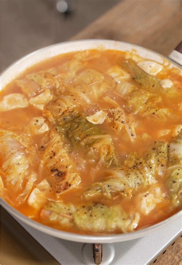 Sausage Wrapped in Chinese Cabbage | food