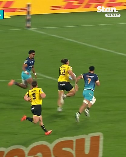 Peter Umaga-Jensen got past half the team 🤯 #SuperRugbyPacific | rugby.com.au