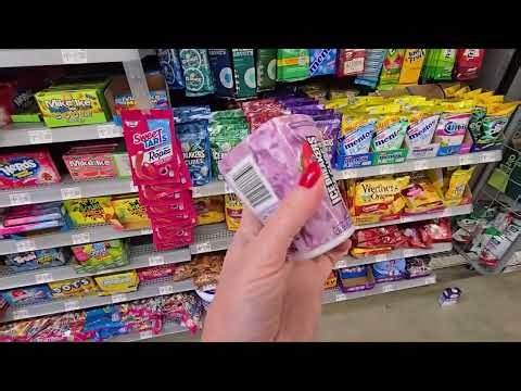 Walmart Candy & Gum Aisle Shelf Organization | October 2025