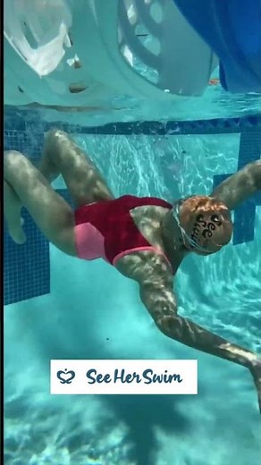 how to flip turn. underwater swimmer - a chic one piece swimsuit. It is swimwear for athletic women