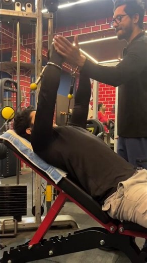 Chest fly nd Vertical press 🔥💯🥵 #youtubeshorts #trending #trendingshorts #gym #motivation #ytshorts