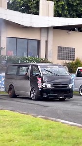 HIACE DRAG cttro:@hooktv.os #toyotahiace #toyota #Hiace #carsoftiktok #tiktokviral #dragdiesel | VtecVelocity