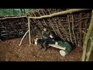 3 Days Building and Camping in Bushcraft Survival Shelter