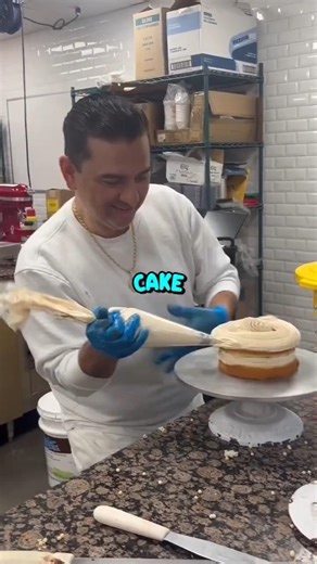 Cake Boss...🍰🤯 #cake #foodie #viral