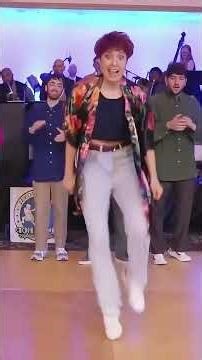 Esto es bailar no él del expreso maquiatto #VCFunny68 #shorts #short