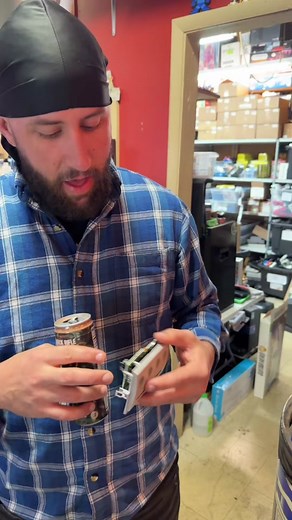 Replacing a Gamecube console battery #retrogames #videogamestore #retrotok #gametok #nintendo #gamecube #gc #repair #consolerepair