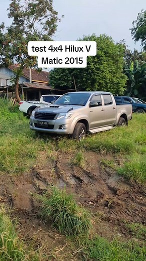 Toyota Hilux V Matic 2015 - Test 4x4 Review