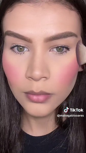Testando Blush Cremoso Ruby Rose Silk Skin na Cor Pink Petal