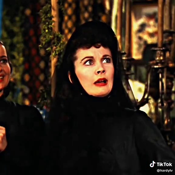 The Epic Moment of Rhett and Scarlett's Love