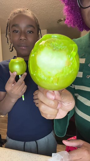 Tyson Making Biteable Candy Apples | ASMR Crunch