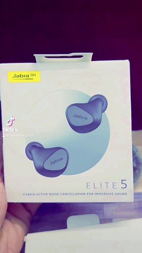 Available only on Noshi collection #noshicollection #shoppingonline #trendingreels #amazonhome #electronics #viralreels #gandets #DHL #undeliverd #beauty #beautiful | Noshi Collection