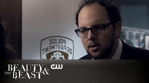 Beauty and the Beast Monsieur et Madame Bete Scene The CW