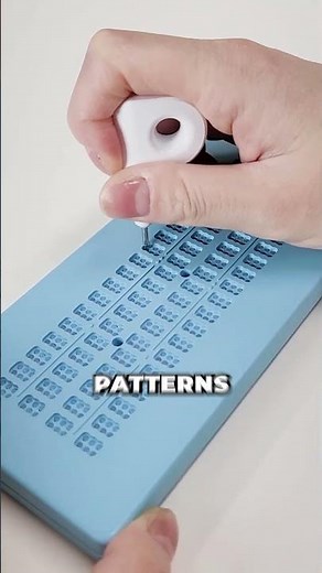 THIS IS HOW VISUALLY IMPAIRED PEOPLE WRITE