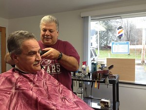 Middlefield Barber Moves to Main Street