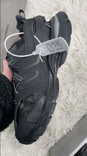 Balenciaga Track LED Black correct lighting sequence - Coco Shoes #cocoshoes #sneakers #shoes