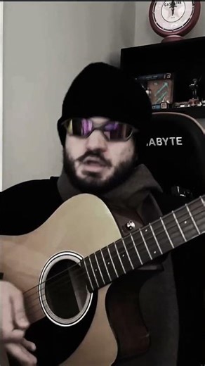 ELE CANTA BEM ? ‪@Jazzghost‬