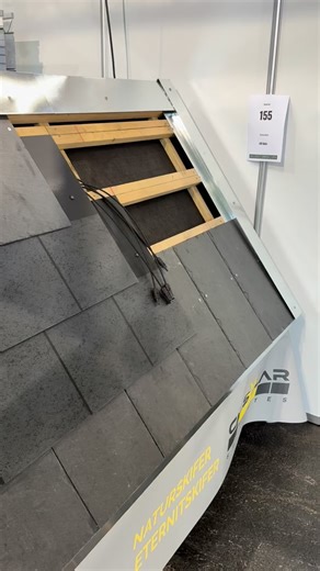 Så er vi næsten klar til 2 dage på BUilding Green Kom og se vores nyhed til eternit skifervo står stand 155 #solceller #naturskifer #naturskifertag #skifer #bipv #integreretsolceller #buildinggreen #grønomstilling #grønenergi #æstetik #eternitskifer #arkitekt | Cmsolar.eu