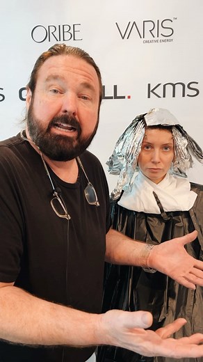 4K views · 73 reactions | Pro tip: Elevate your look with multidimensional color! Goldwell International Artist @hairobert reveals his technique for a rich and expensive-looking brunette. #GoGoldwell #HairColorTips #Hairstylists | Goldwell US | Facebook