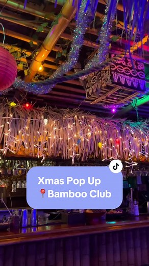 Bamboo Tinsel Club is here!! Bamboo Club in Long Beach transformed their entire indoor/outdoor bar for the holidays and has a wide range of delicious, festive cocktails! I like tiki bars… but I LOVE when they go over the top like this, not to mention the Christmas rubber duckies! Here’s what I tried, but let me know what you get when you visit in the comments! 🎄 Rudolph’s Flame: I could have 5 of these. Love the kick of spice from the cinnamon, nice blend of tart/sweet. 🎄 Hot Buttered Rum: I t