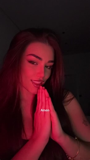Video de AIDA REDRU (@aidaredru) relacionado con “amen pose”