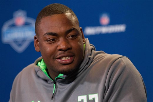 Chris Jones reacts as viral clip resurfaces of Chiefs' DT's awkward groin incident at 2016 NFL combine