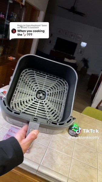 Replying to @Copy Keyboard