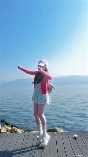 Let's Dance to Bouncy Sand Kalaka: The Trendy Douyin Dance Challenge