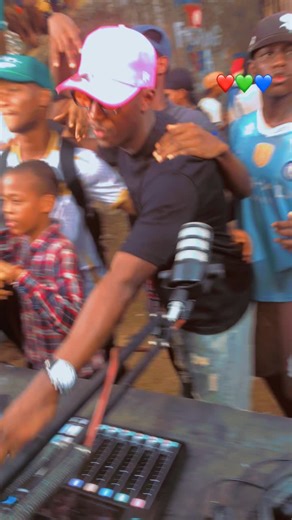 @Freshdd la vibe❤️ @3abydr4co @BigAziz (Ftf) ✪ @BAGWEL 🧠🥷 @BigSagas43 @Ⓜ️illions Dollars❤️ @Rama ❤️💍 @Keïta624🥷🇬🇳