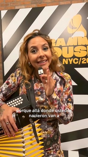 #Tbt GRAMMY’s un recuerdo muy lindo de cuando llevé mis Cumbiecitas elegantes este año al #GRAMMYHouse de NYC 🗽🪗 | Diana Burco