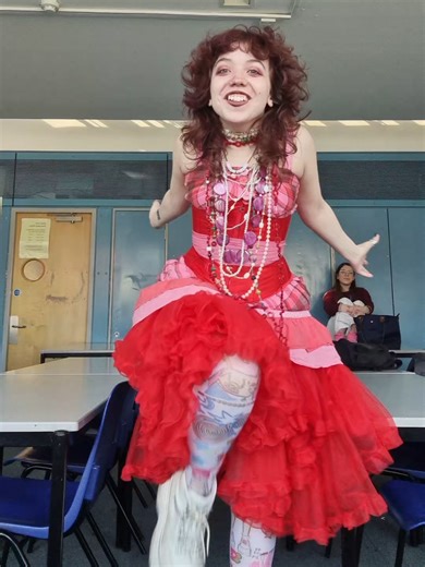 IM A CHEERLEADER | Fancy Nancy costume for world book day credits: @Evvie 🎀 @Nicodemus in the background 😝😝 #fancynancy #wlw #whimsicalfashion #maximalistfashion #alternativefashionisnpo