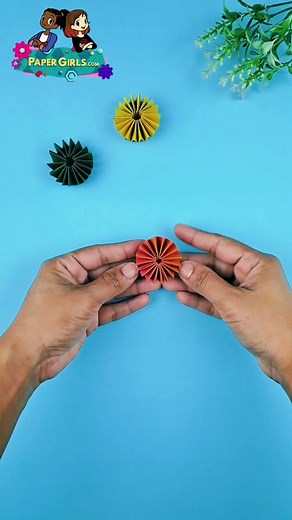 Make an origami anti-stress fidget toy! 😌 #fyp #foryou #foryoupage #fypシ #papergirls #fidgettoys #fidgettoy #origami #origamitutorial #origamitiktok #antistress #papercraft #kidsactivities #papercraftsforkids #easyorigami