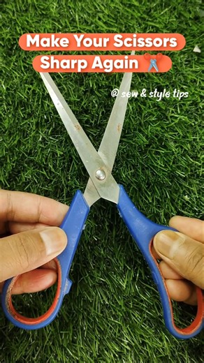 Make Your Scissors Sharp Again ✂️ #sewingtipsandtricks #sewingequipment #sewinghacks #tailoringtips