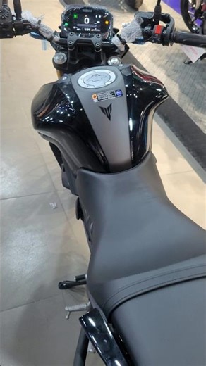 Yamaha MT-15 V2.0 Review 🔥 | Power & Style Beast 😎 #YamahaMT15 #MT15V2 #BikeShorts