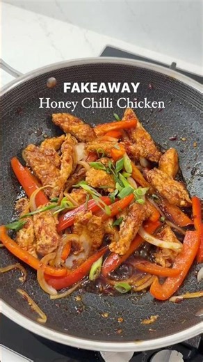 Fakeaway Honey Chilli Chicken 🔥 #fakeaway #chicken #dinner #recipe #cooking #quickdinner
