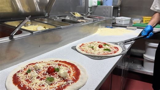 🍕 You haven’t truly lived until you’ve tried our stone-baked pizzas fresh out of our wood-fire oven. Crispy base, gooey cheese, and toppings loaded edge to edge. One bite, and you’re hooked for life. We serve food and drink from 12pm daily, ensuring you can satisfy your cravings anytime. 📍 Quarry Bank, Brierley Hill, DY5 2AH | The Waggon & Horses Wood Fire pizza