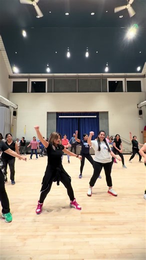 Bhojpuri Dance Techniques in the Classroom