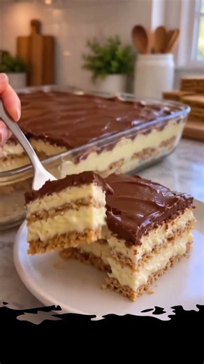 No-Bake Eclair Cake