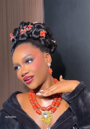 Hope it isn’t too late to clock it? . . . . . . . . #DiamondModels #DiamondModelsAnambra #ModellingAgency #AnambraModels #BookAModel #MUAinAnambra